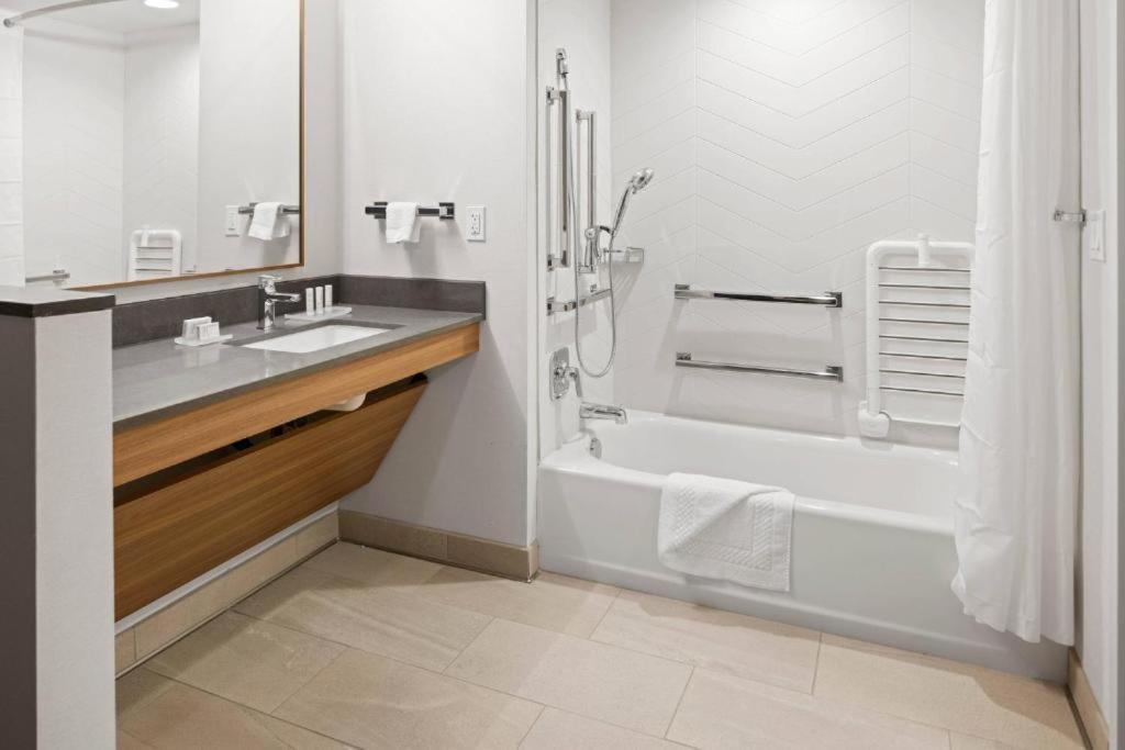 Fairfield Inn & Suites By Marriott San Diego Pacific Beach Esterno foto